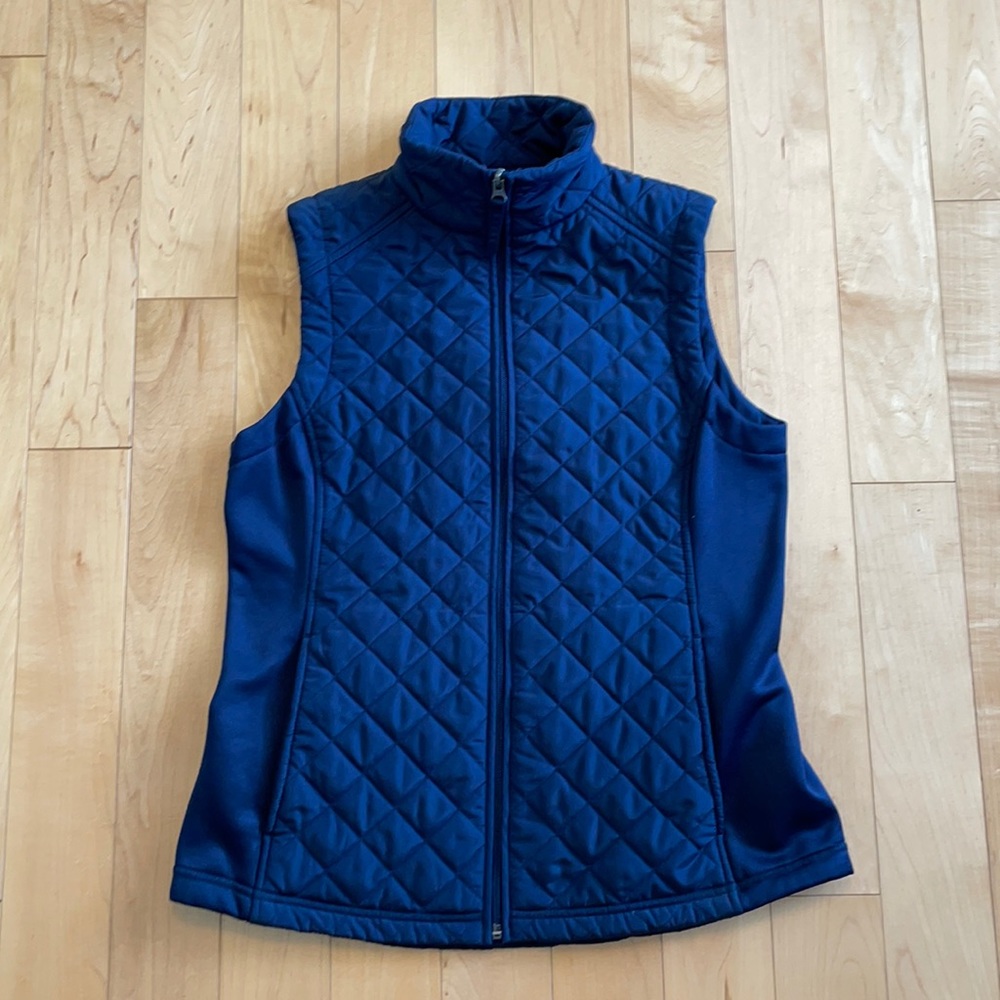 Van Heusen vest (NEVER WORN)